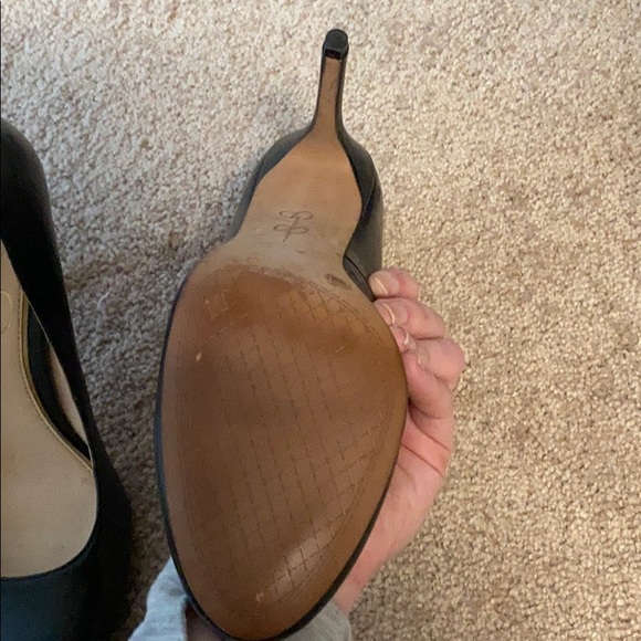 Jessica Simpson Heels - Picture 3 of 6